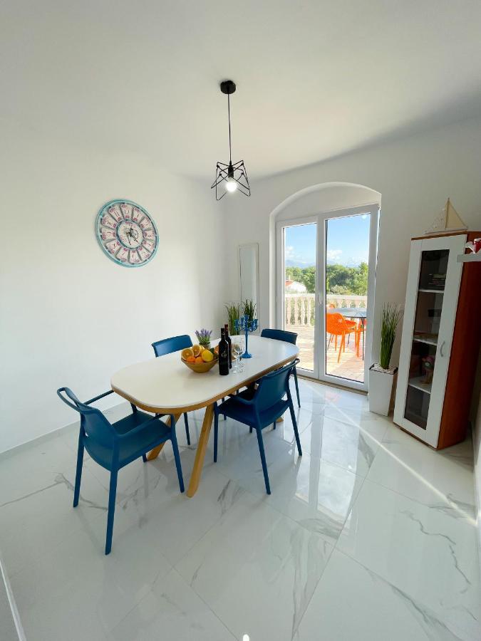 Sea View Apartment Amaro 코츌라 외부 사진